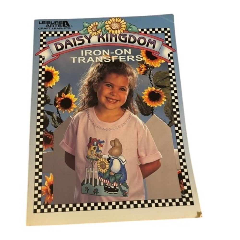 Vintage Daisy Kingdom Iron-On Transfers Leisure Arts Craft Book